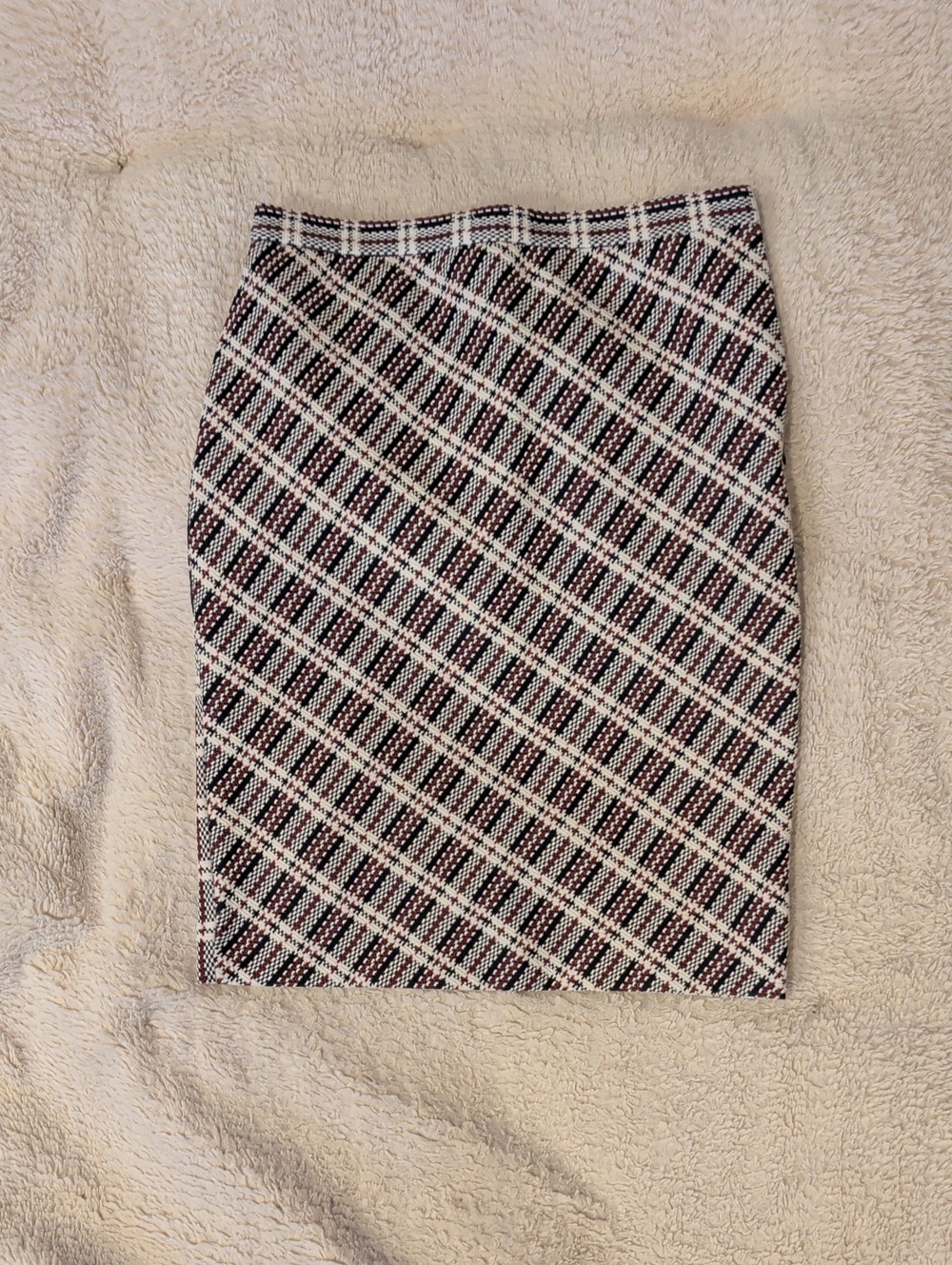 Ann Taylor Plaid Pencil Skirt — Black, White & Burgundy